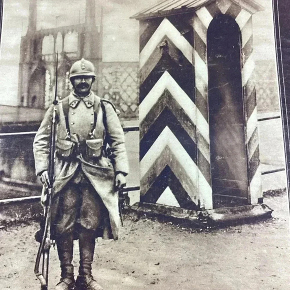 Antique New York Times midweek pictorial January, 1919. - Picture 7 of 10